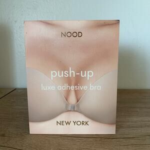 NIB NOOD Push-Up Luxe Adhesive Bra Size C Cup Padded Backless Strapless Reusable